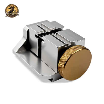 The Maverick TMKCM-MVJ1 Standard Automotive Jaw
