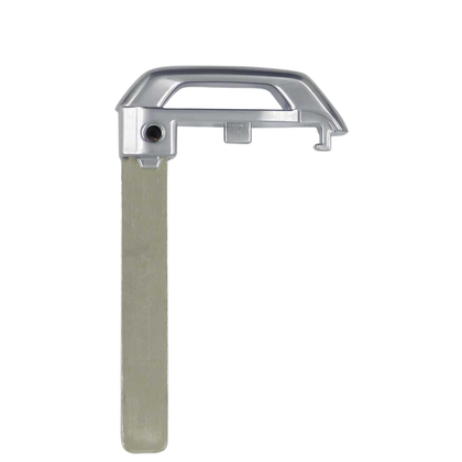 2021 Kia Carnival / Emergency Key / PN: 81996-R0710 (OEM)